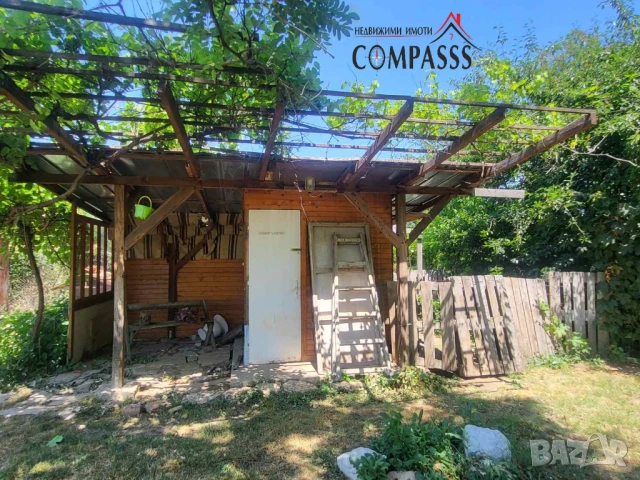 Гаази баба, Вилна сграда с двор, гр. Добрич – 44000евро.!, снимка 3 - Вили - 50806575