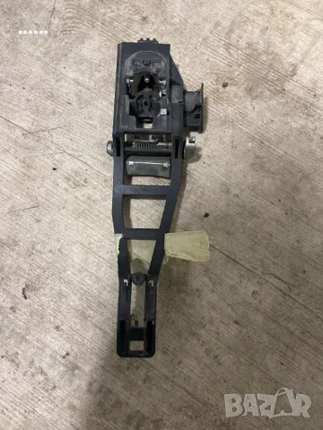 Механизъм за предна лява външна дръжа на врата - Форд Мондео МК4