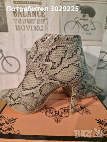 Дамски боти, снимка 2 - Дамски боти - 43362046