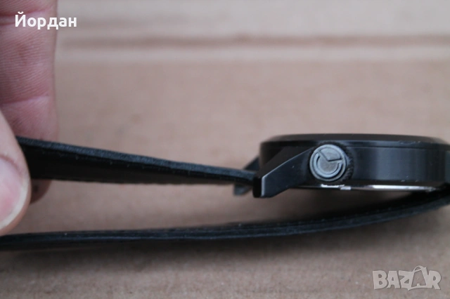 Мъжки часовник ''Sector'' хронограф, снимка 4 - Мъжки - 53274897