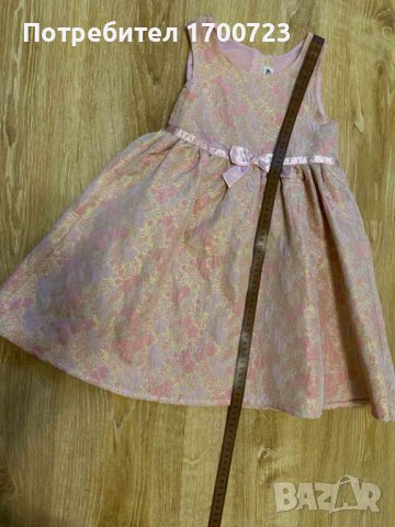 Парти рокля в розово H&M, снимка 3 - Детски рокли и поли - 43465379