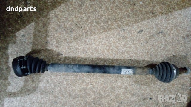 Дясна полуоска VW Golf 4 1.6i SR 2000г.