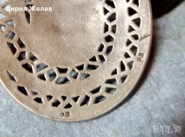 АВТОРСКИ ПОСРЕБРЕН АЖУРЕН ВИНТИДЖ АРТ МЕДАЛЬОН с НАТУРАЛЕН ПОЛУСКЪПОЦЕНЕН КАМЪК и МАРКИРОВКИ 34311, снимка 3 - Колиета, медальони, синджири - 48161229