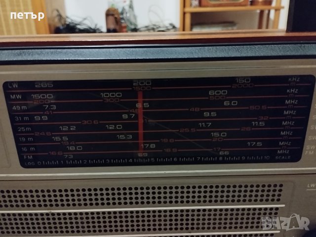 Радио Селена Б215, снимка 2 - Радиокасетофони, транзистори - 40726723