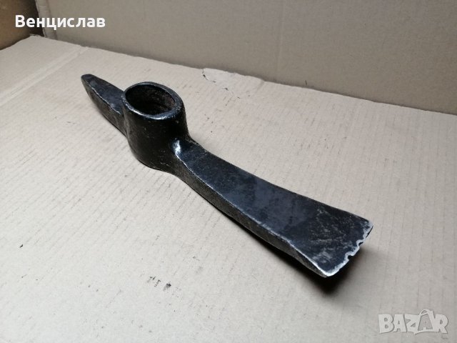 Стара Кована Кирка / 2,3 кг. , снимка 2 - Градински инструменти - 37241483