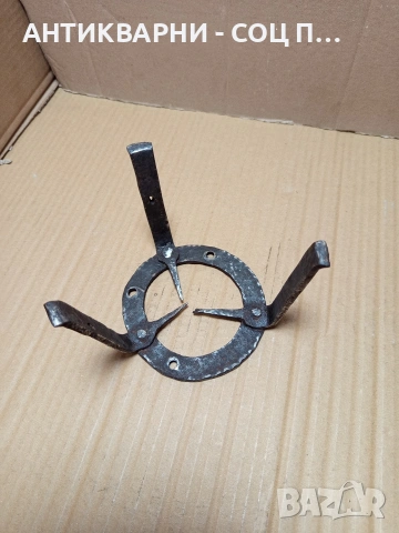 Соц Стар Малък Ръчно Кован Саджек Пиростия За Малко Менче Котли. НОМЕР 657., снимка 4 - Антикварни и старинни предмети - 53329431