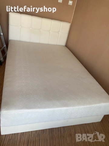 Легло с механизъм