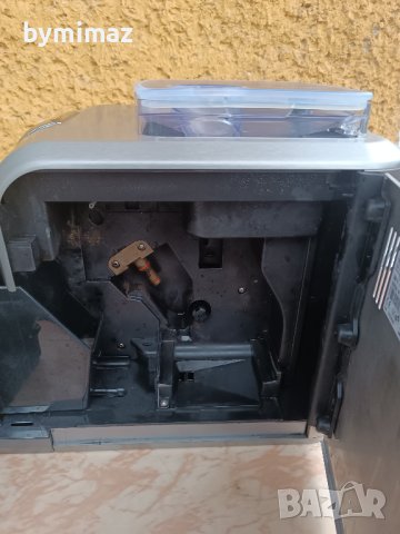 Saeco Syntia, снимка 6 - Кафемашини - 43425709