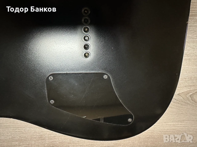 Продавам китара "Fender Jim Root Stratocaster", снимка 7 - Китари - 53541292