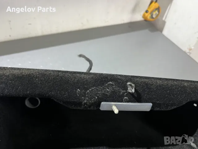 Жабка за Mercedes E-class W210, снимка 6 - Части - 49737854