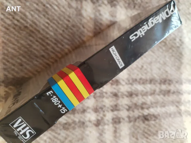 Празна Видеокасета Не отваряна, снимка 2 - Други музикални жанрове - 47654921