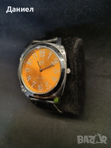 Часовник Q&Q, снимка 3 - Дамски - 51630012