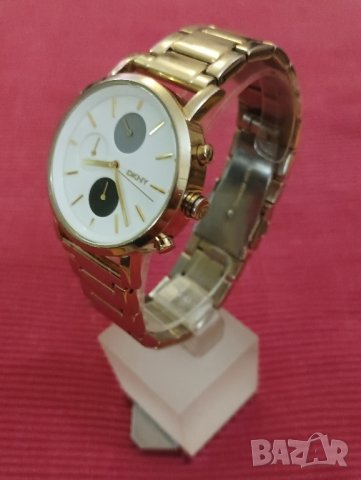 Дамски часовник Donna Karan. , снимка 3 - Дамски - 43731782
