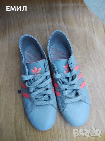 маратонки дамски Adidas оригинални 38 номер, снимка 1