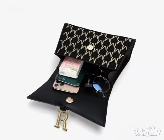 Дамска чанта, снимка 4 - Чанти - 53477287