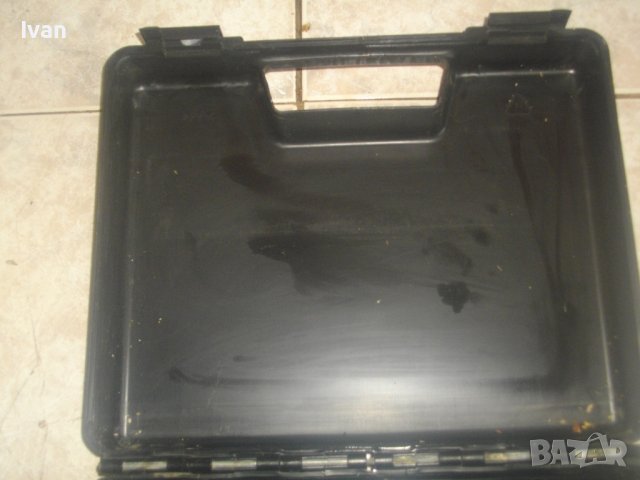 Куфар Немски За Инструменти и Машини-Пространство 335х265х85мм-Отличен-Старо Качество-Твърда Пластма, снимка 10 - Куфари с инструменти - 44081686