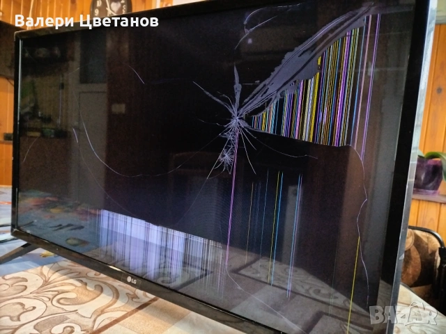 LG 32LJ610V на части EAX67165201 (1.9) ,LD75M/LD75H EAX67129604(1.0) ,HV320FHB-N02 ,крачета, снимка 2 - Телевизори - 53303062