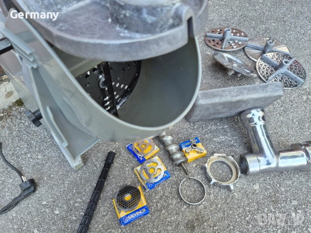 Krefft немска професионална месомелачка зеленчукорезачка кутер, снимка 10 - Други машини и части - 51435163