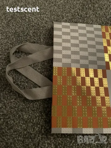 Подаръчна бутикова торба Louis Vuitton Holiday shopping bag торбичка автентична 36см x 25.5см, снимка 3 - Други - 48623486