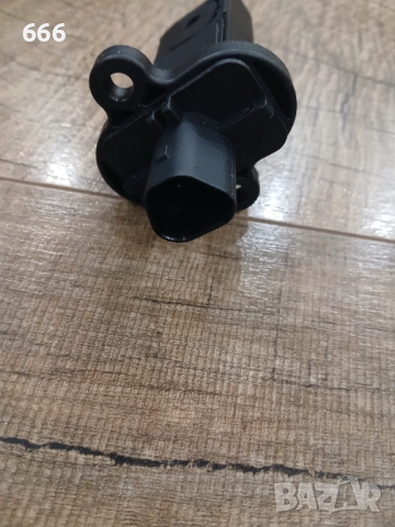 Въздушен дебитомер за Opel ASTRA, снимка 3 - Части - 52885260