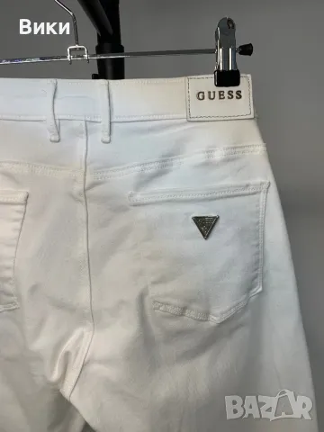 Бял панталон на Guess размер 26, снимка 5 - Панталони - 50085706