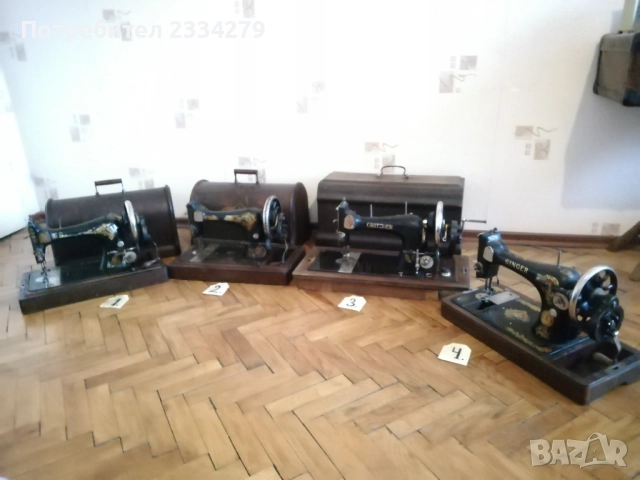 Стари шевни машини, ръчни различни модели от различни години. 