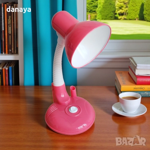 4656 Настолна нощна лампа за контакт с огъващо рамо, с фасунга E27, снимка 2 - Настолни лампи - 45033733