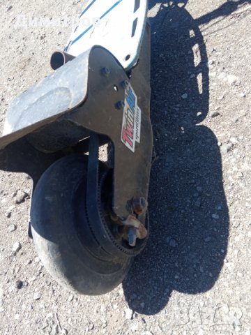 Акомулаторна тротинетка за ремонт, снимка 2 - Други спортове - 32840453