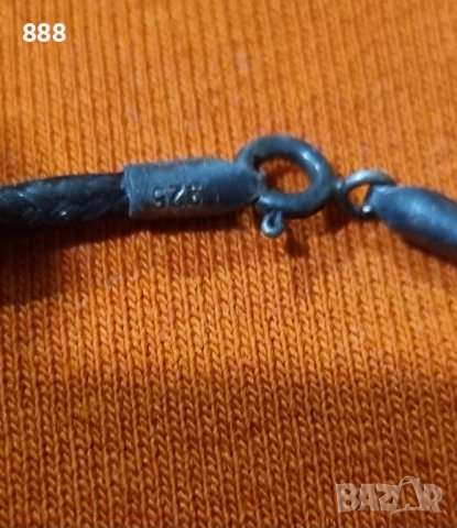 Сребърна висулка мотор на кожена верижка, снимка 3 - Колиета, медальони, синджири - 43316555