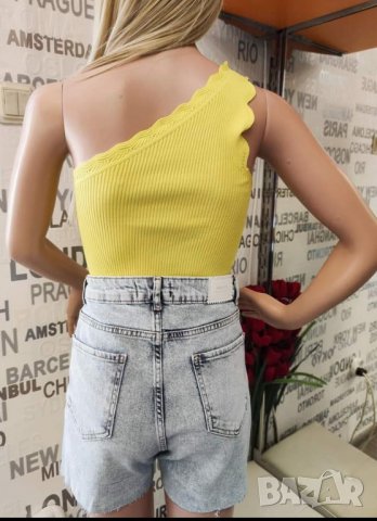 Дънки с накъсан ефект и надписи, снимка 9 - Дънки - 33369257