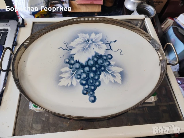 Стар порцеланов поднос 