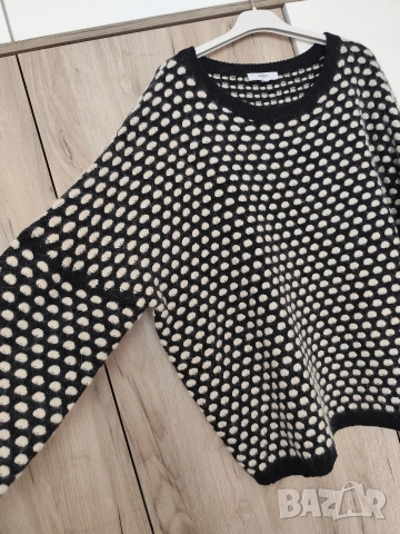 Suncoo вълнен пуловер Л-Хл размер , снимка 6 - Блузи с дълъг ръкав и пуловери - 53578937