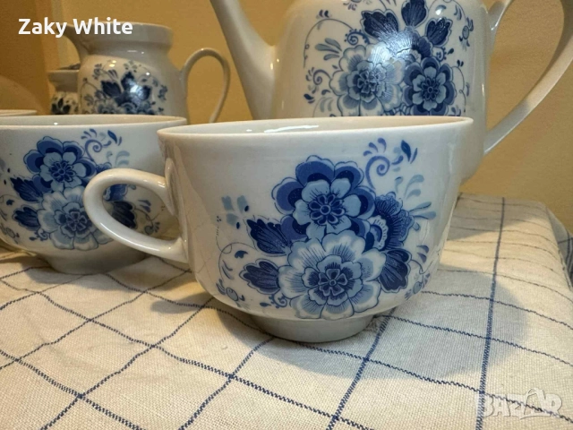 Порцеланов сервиз Китка, снимка 2 - Сервизи - 52958441