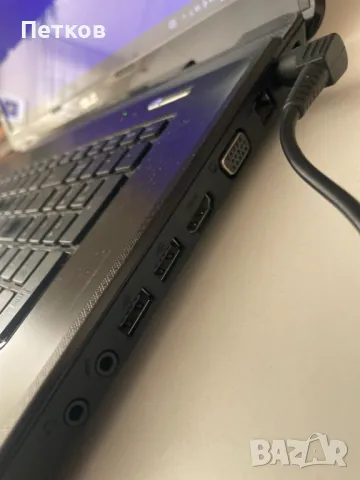 Преносим компютър ASUS 17" K72D SSD256gb 8GB RAM, снимка 5 - Лаптопи за работа - 49341059