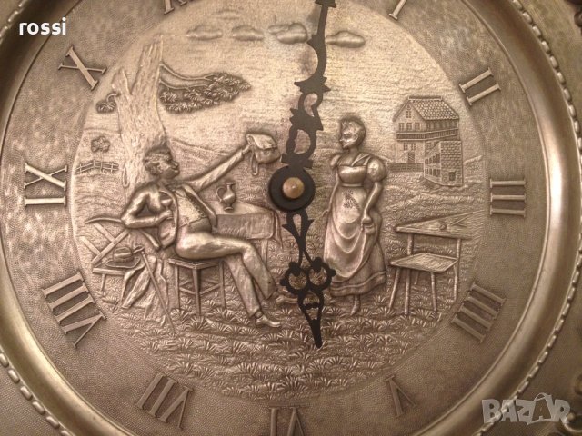 Старинен немски часовник за стена от калай серия Lindenwirthin 23 см. нов, снимка 2 - Колекции - 43079606