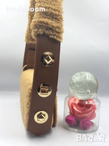 💥Уникална стилна дамска чанта💥, снимка 4 - Чанти - 43612554