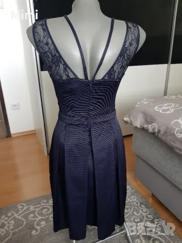 Guess оригинална рокля XS , снимка 2 - Рокли - 47369743