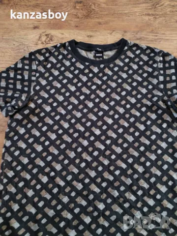 boss - страхотна мъжка тениска L, снимка 6 - Тениски - 50177708