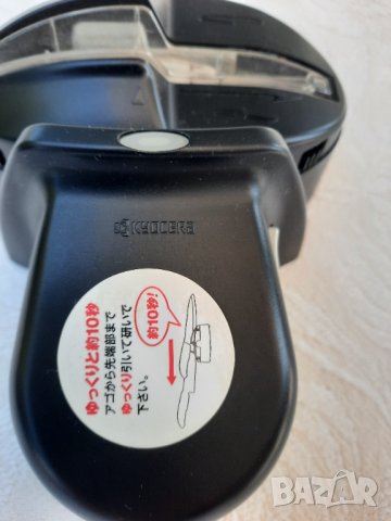Електрическо точило за керамични и стоманени ножове Kyocera Diamond Sharpener DS-50 , снимка 3 - Аксесоари за кухня - 38259904