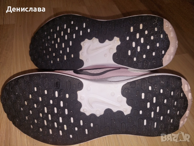 Маратонки Nike, н. 35,5, снимка 3 - Детски маратонки - 52818262