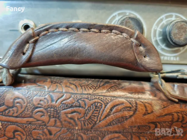 винтидж дамска чанта естествена кожа 36/27/10 см, снимка 8 - Чанти - 50263141