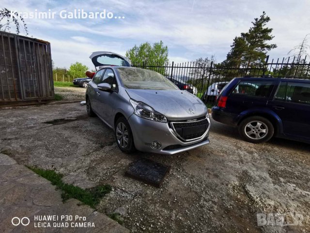 Пежо 208 1.4hdi 2015Нави 41000км НА ЧАСТИ