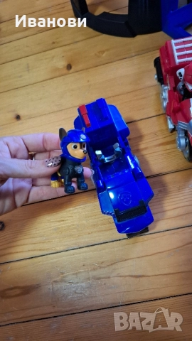 Базата на Пес патрул + кученцата Чейс и Маршъл с мотори, снимка 3 - Коли, камиони, мотори, писти - 51897502