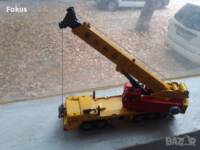 Метална количка играчка кран Siku 4010 Германия, снимка 6 - Антикварни и старинни предмети - 53363687