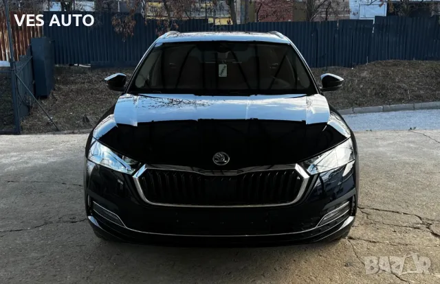 Skoda Octavia 2.0TDI/FirstEdition/Pano/Обдух/Масаж, снимка 2 - Автомобили и джипове - 48400704