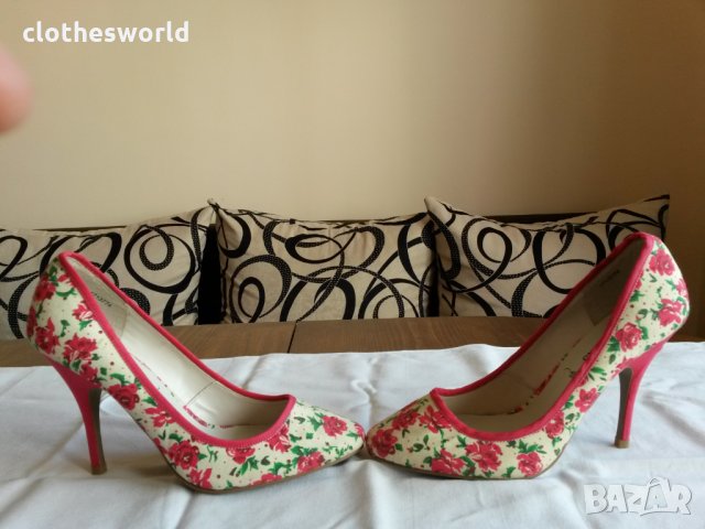Дамски обувки на цветя с ток New Look, снимка 3 - Дамски обувки на ток - 11694904