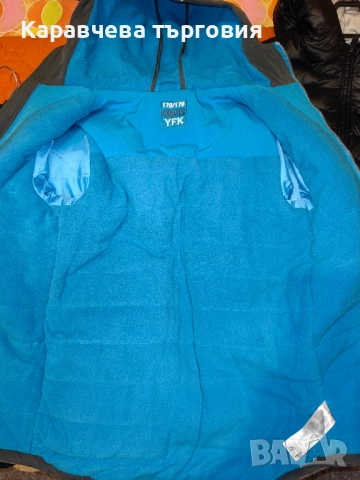 Детско топло яке, снимка 3 - Детски якета и елеци - 52613553