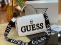 Дамска чанта Guess код 182, снимка 1 - Чанти - 32691314