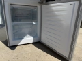 Хладилник с фризер Siemens 144см , снимка 5