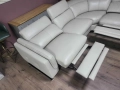 Кремав кожен ъглов диван с електрически релаксиращ механизъм, снимка 4